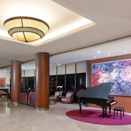 Santika Premiere Bintaro Hotel Serpong Exterior foto