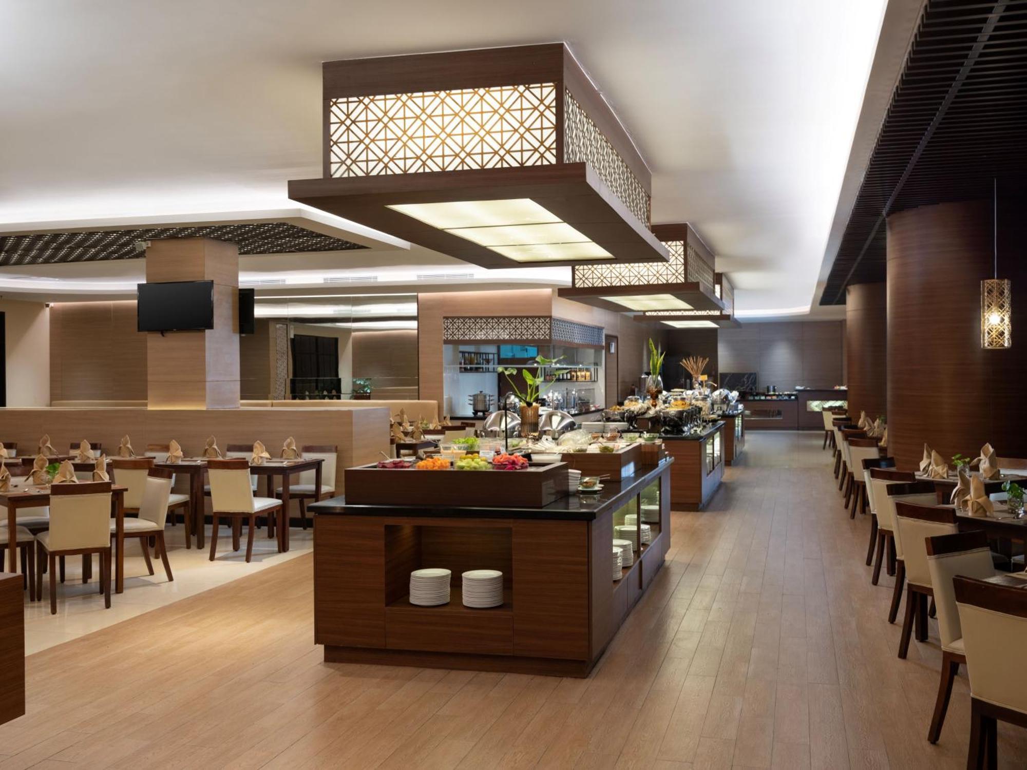 Santika Premiere Bintaro Hotel Serpong Exterior foto