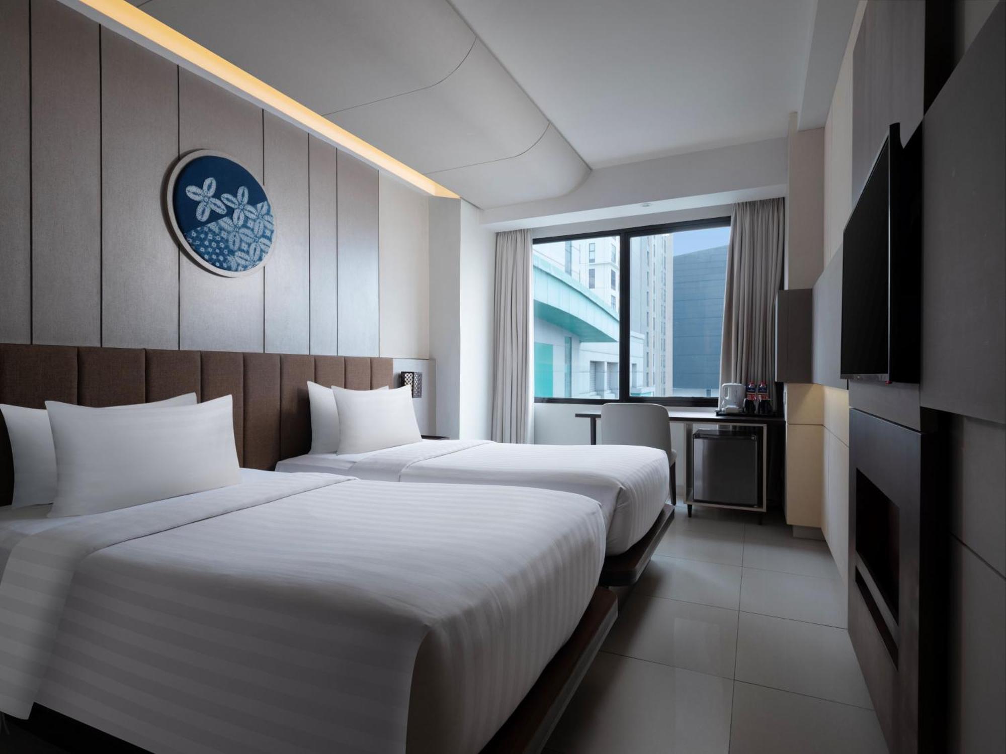 Santika Premiere Bintaro Hotel Serpong Exterior foto